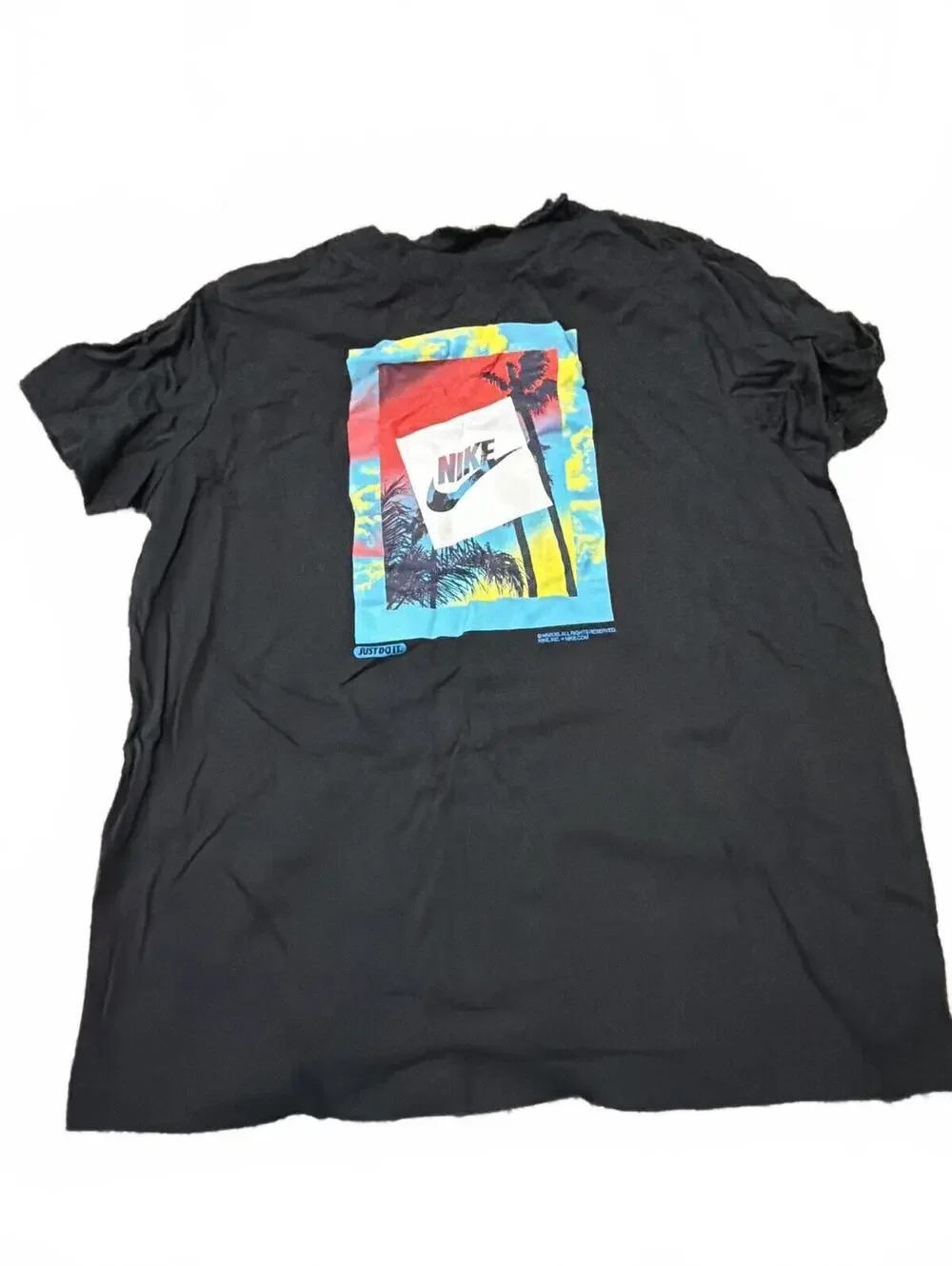 Nike Boys Medium+ Husky Black Graphic T-Shirt